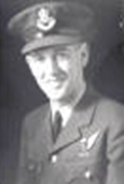 A person in a uniform
Description automatically generated